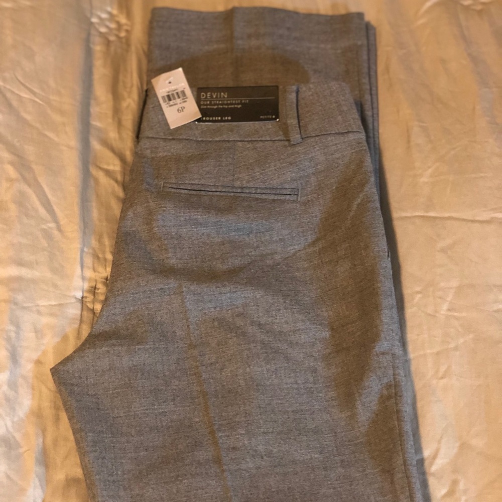 Ann Taylor Grey brand New ..
